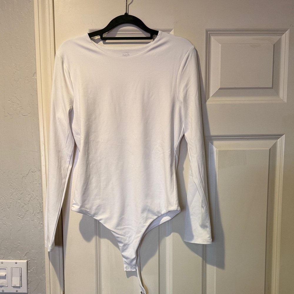 nuuds Classic White Long Sleeve Bodysuit
